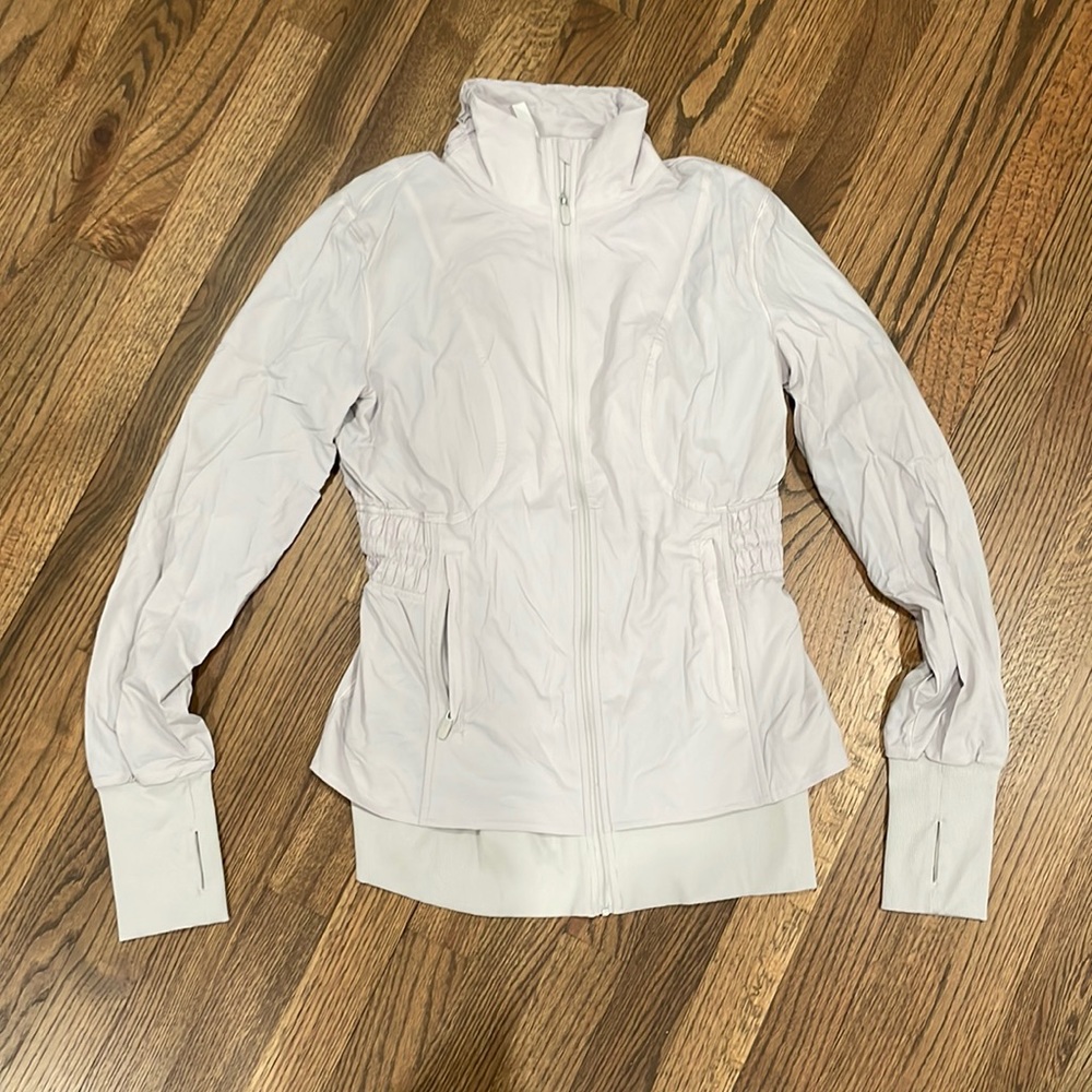 Lululemon- Lined Windbreaker - White